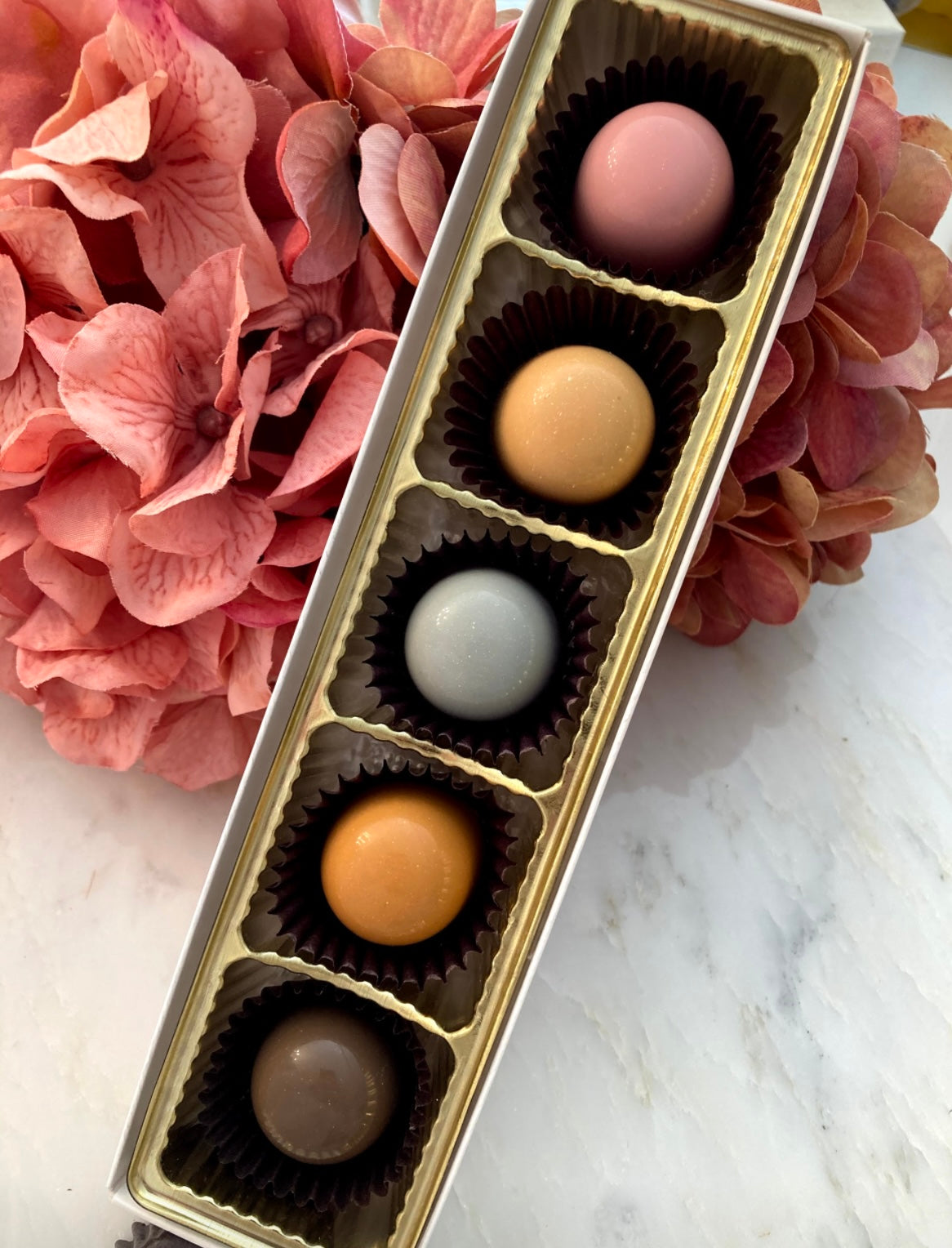 Assorted 5 Piece Bon Bon Box